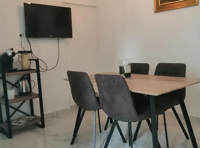 Διαμέρισμα Marita *